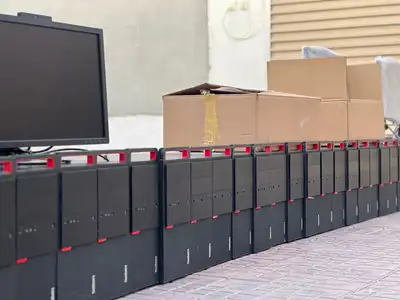 كمبيوتر مكتبى من شركه ارامكو مستخدم بحاله جيده جميع ملحقاته 1
