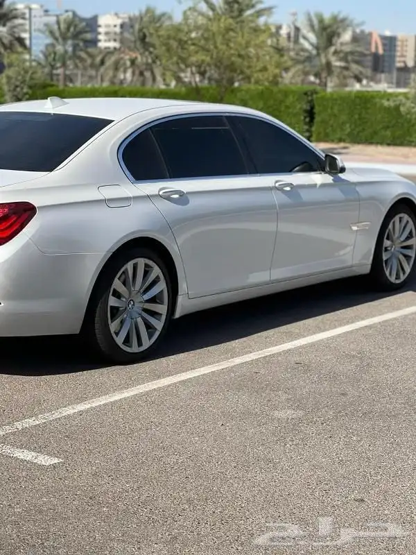 جنوط بي ام موديل 2013مقاس20اصلي وكاله 5