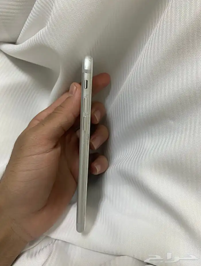ايفون 7 5