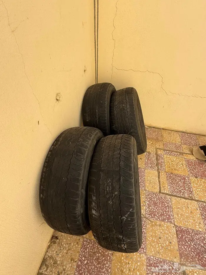 طقم كفرات دنلوب مستعملة 1