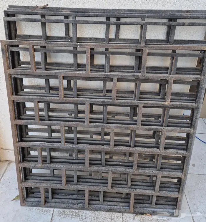 للبيع شبك حماية حديد نوافذ خارجية 0