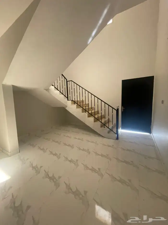 فيلا للبيع و الايجار بعفيف - النخيل 12