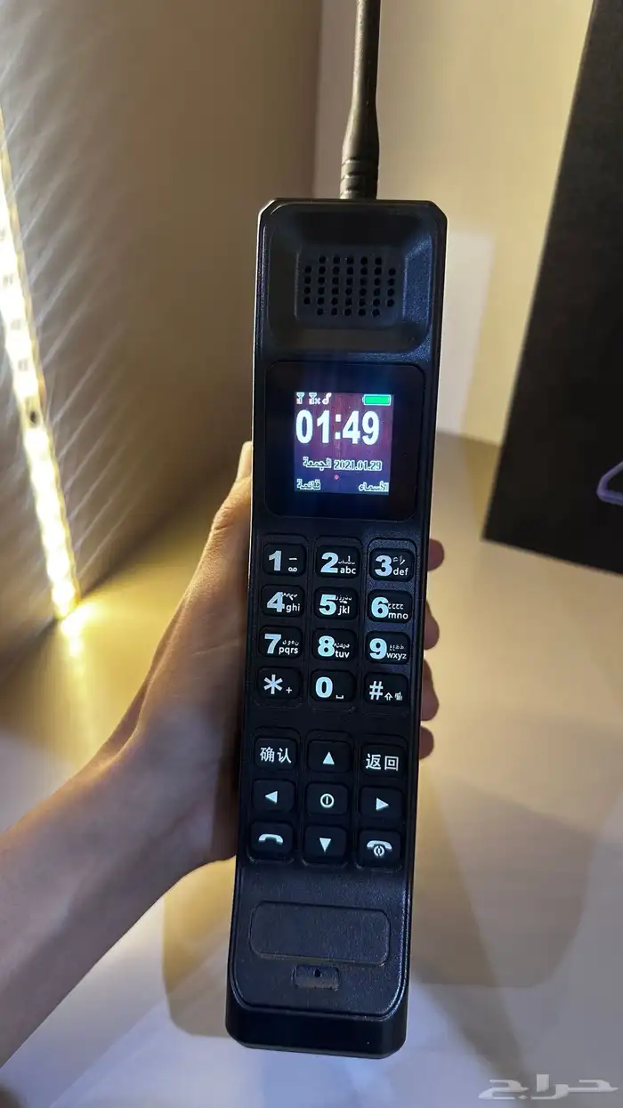 جوالات مستوحاة من الثمانينات جديد ومستخدم 4