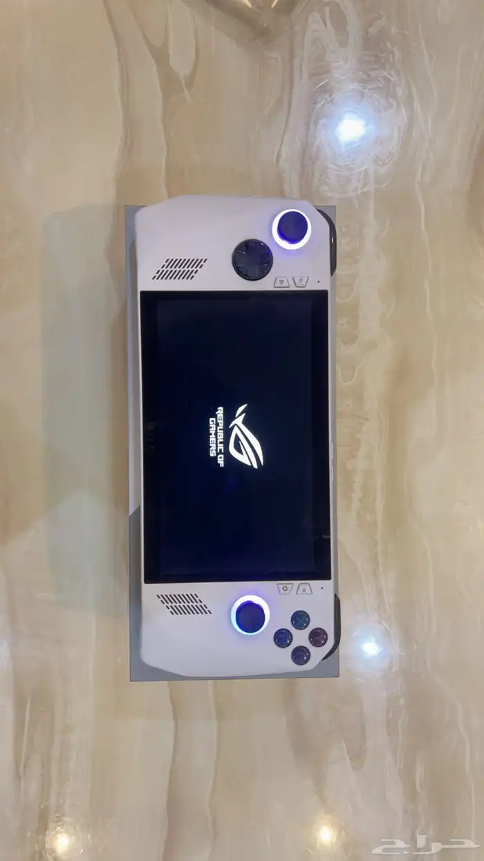 جهاز Rog ally روق الاي 3