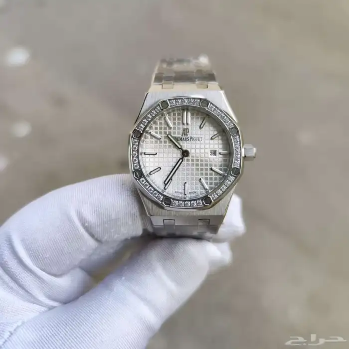 ساعات رجالي و نسائي ماستر كوالتي تقليد ماركه 77