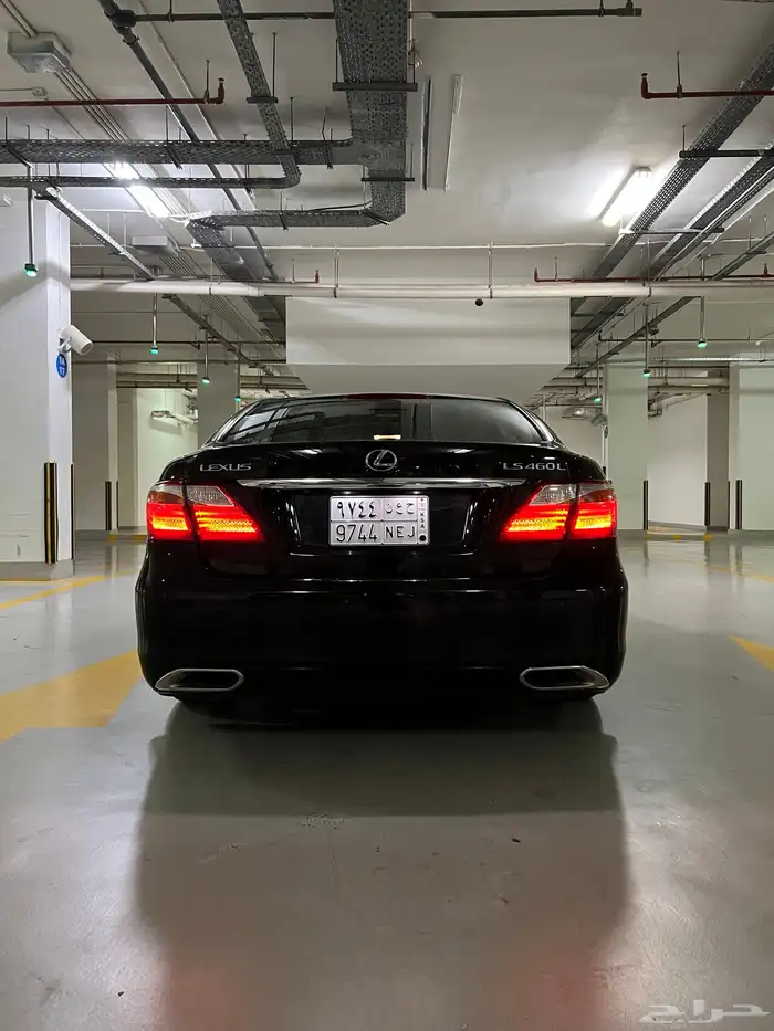(( مباع ))لكزس 460 لارج VIP بودي بلد 39