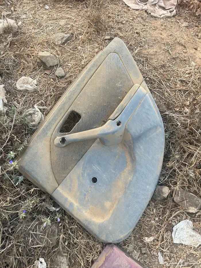 للبيع قطع تشليح 21