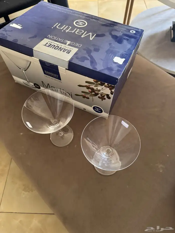 زبادي شفافة للحلى العدد12 0