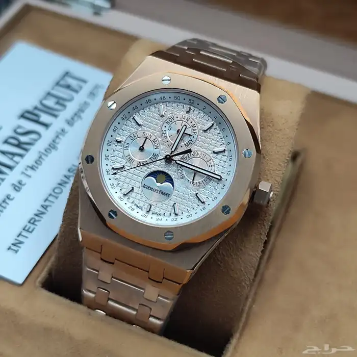 ساعات رجالي و نسائي ماستر كوالتي تقليد ماركه 47