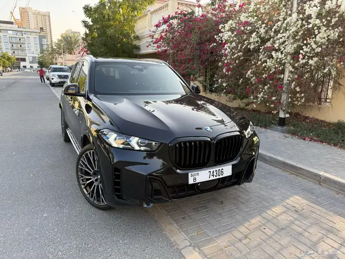 بي إم دبليو X5   موديل 2024   طقم M   وثائق نظيفة 0