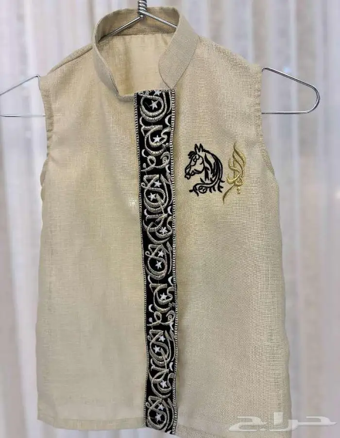 سديري مع تتطريز الاسم ومجند مع تطريز الاسم 0