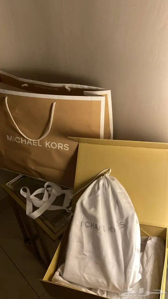 شنطه ماركه اصليه 4