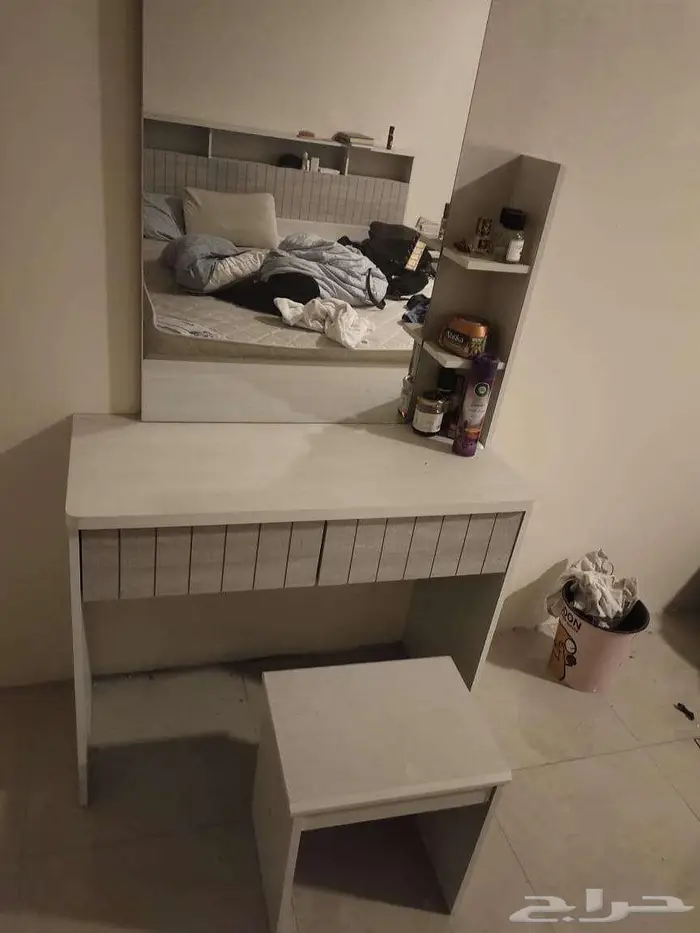 غرفة نوم مودرن هوم بوكس استخدام بسيط 0