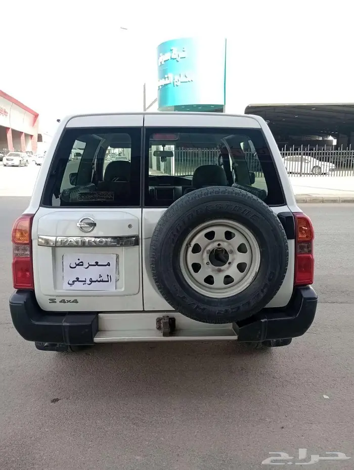 نيسان باترول ربع موديل 2007 3