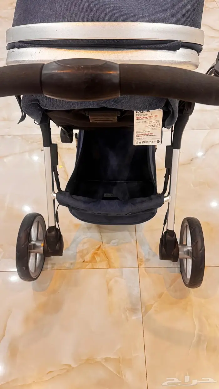 عربة أطفال ماركة giggles 2