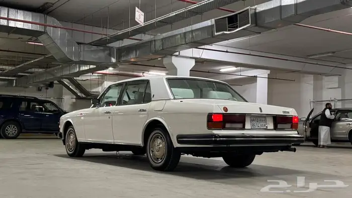 Rolls Royce silver spur 4