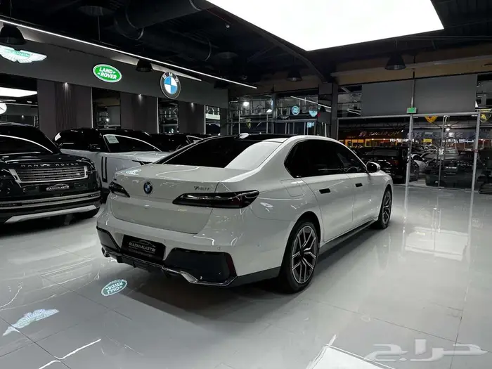 BMW 740 - 2024 - 21.000KM 3