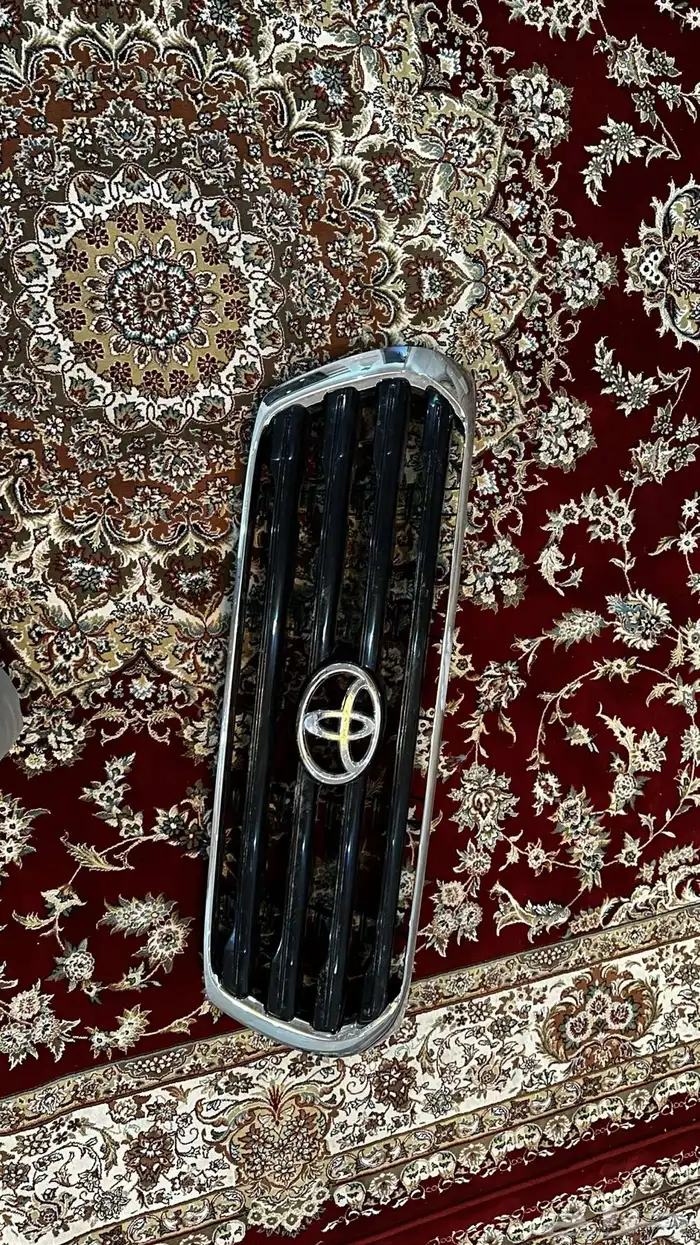 شبك لاندكروزر 2010 GXR 2