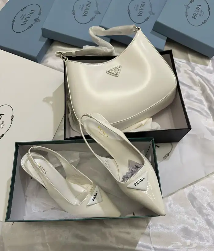 شنط ماركة ميو ميو مع جميع الملحقات 56