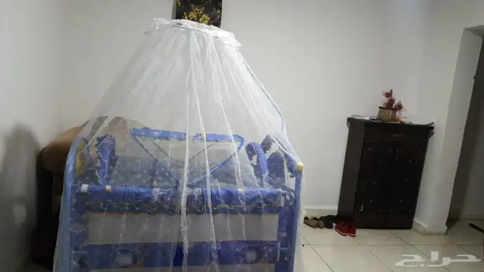 سرير اطفال للبيع 0