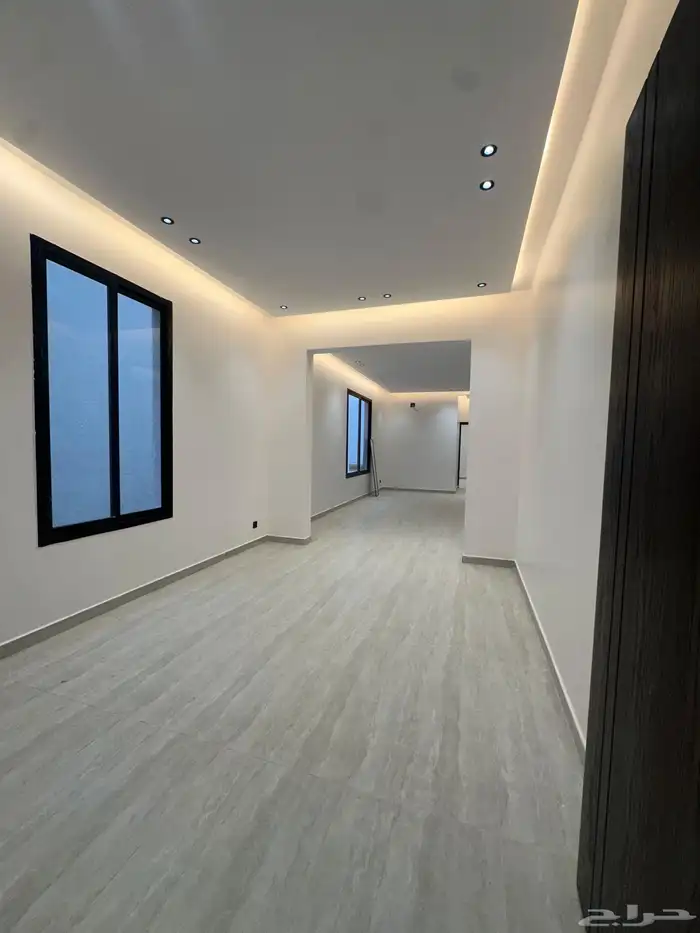 تاون هاوس علوي للبيع بالجنادرية 740 3