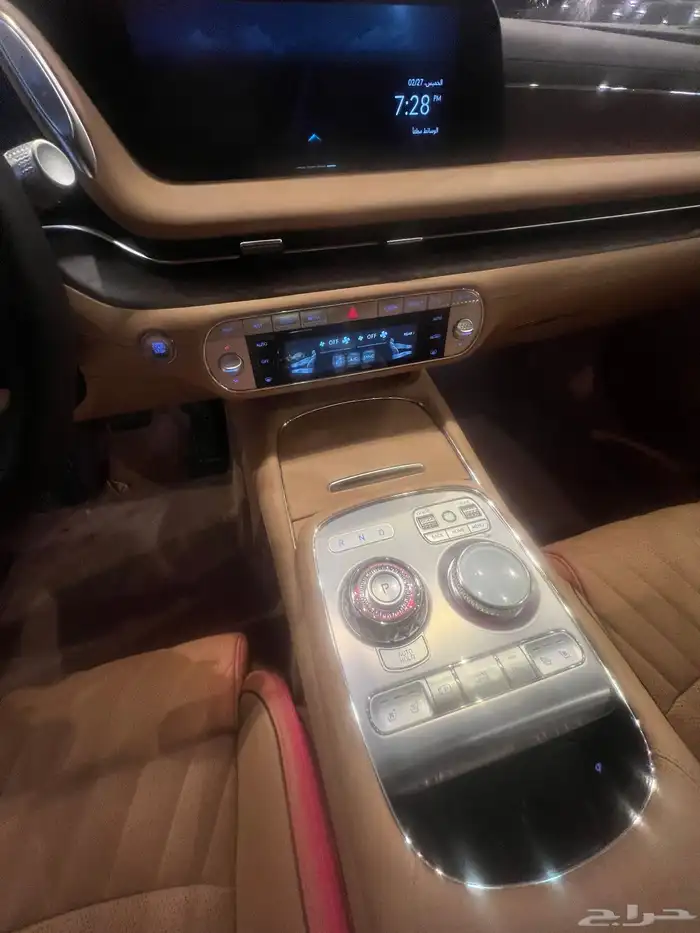 جينسس2025 بلاتينيوم عداد650 كم فقط 7