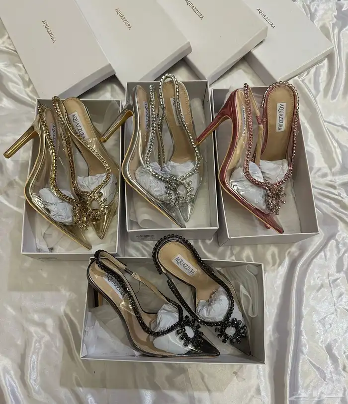 شنط ماركة ميو ميو مع جميع الملحقات 43