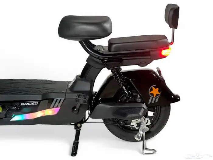 سكوتر كهربائي V30  دباب كهربائي بقوة 350W وبعدة الوان 8