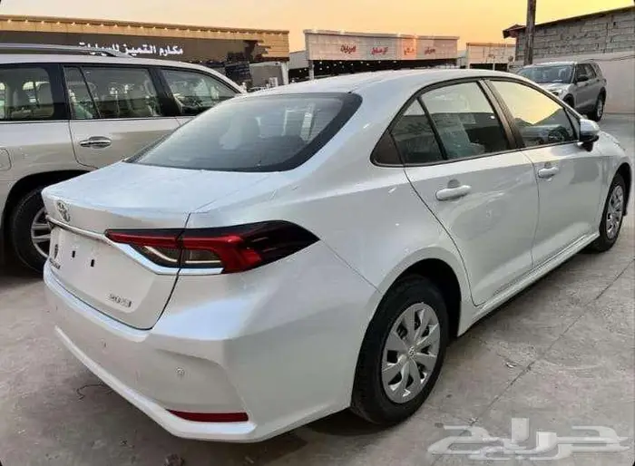 تويوتا كورولا استاندر 2025 4
