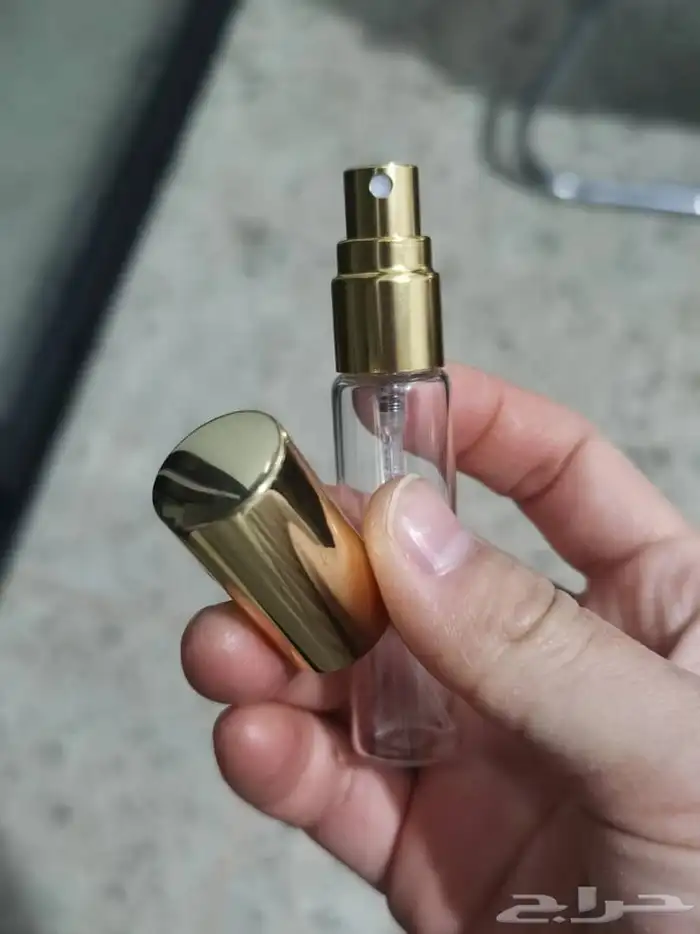 مداخل عطور ب اشكال حديثة 0