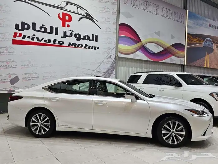 لكزس 2021 ES300 هايبرد 11