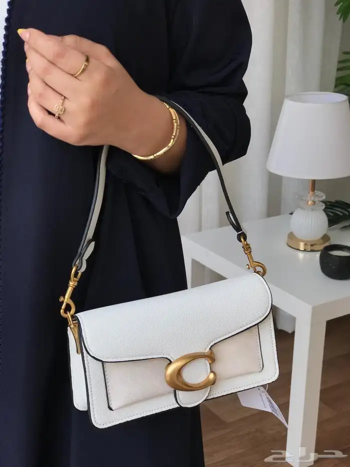 شنط ماركة ميو ميو مع جميع الملحقات 24