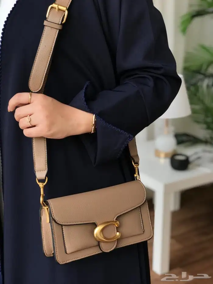 شنط ماركة ميو ميو مع جميع الملحقات 22