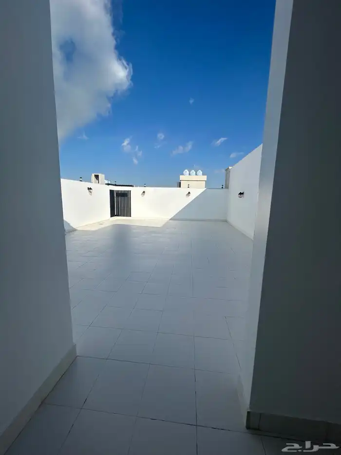 فيلا بحي الصفا بابها للبيع 2