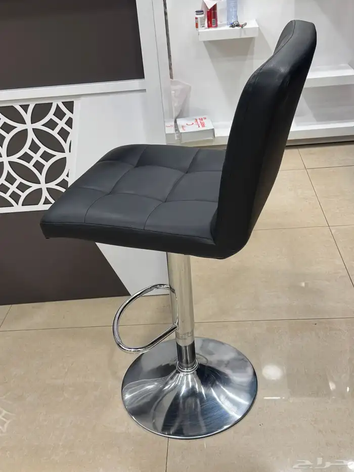 اثاث معرض جديد للبيع بالكامل ب4500 5