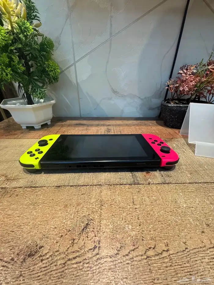 للبيع جهاز نتندو سويتش مهكر 4