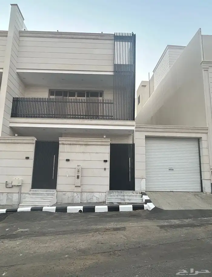 فيلا بحي الصفا بابها للبيع 0