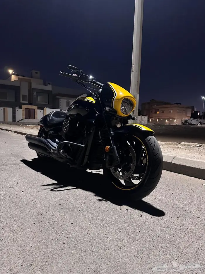 سوزوكي بوليفارد M109R Boss edition 2014 17