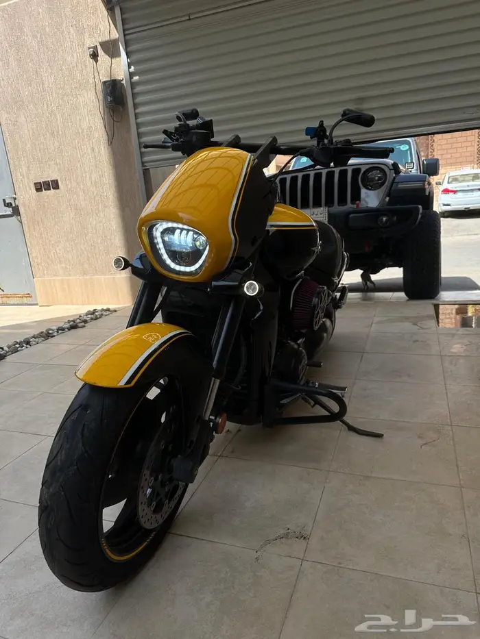 سوزوكي بوليفارد M109R Boss edition 2014 3