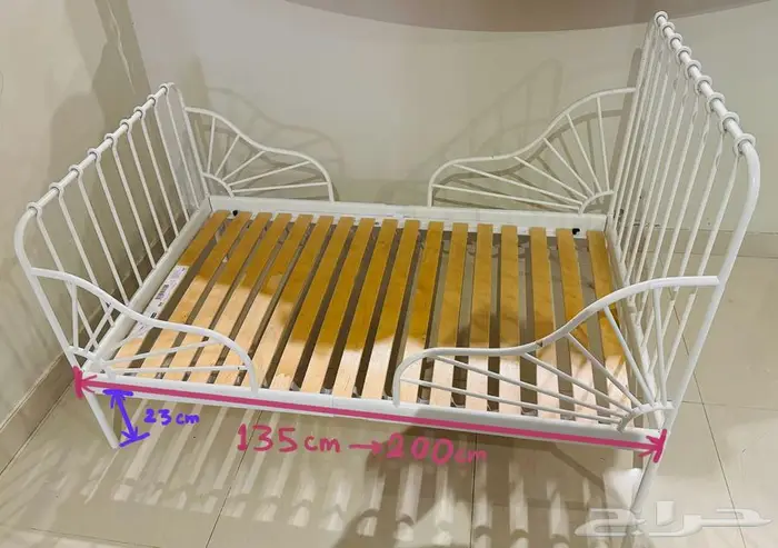 3 أسر ة ايكيا قابلة للتمدد مع قاعدة شرائحية بحالة ممتازة 0