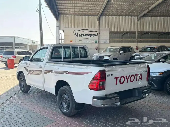تويوتا هايلوكس غماره بدون دبل بنزين 2025 0