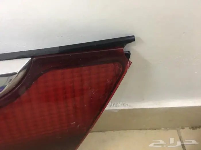 عاكس فورد 2005 وانوار ليد 4