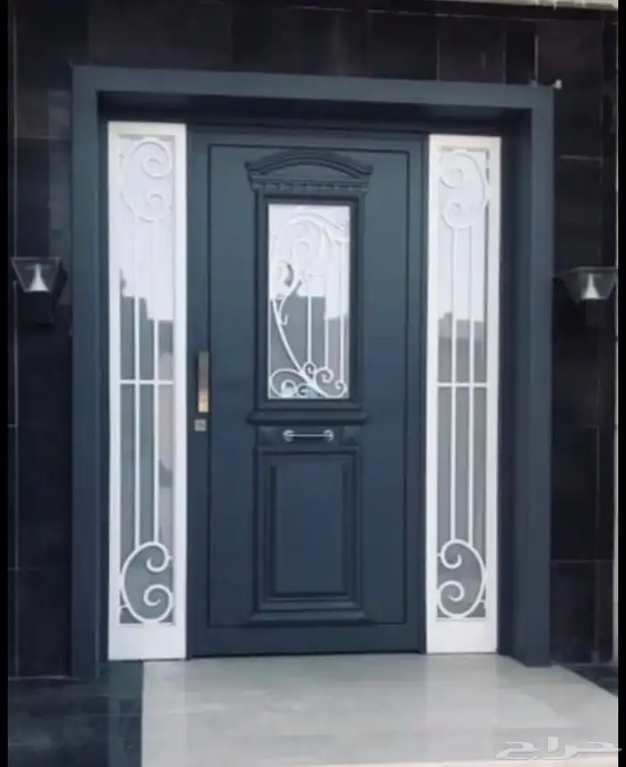 تفصيل أبواب حديد ودربزين سلالم وشبابيك حماية مع تركيب وضمان 4
