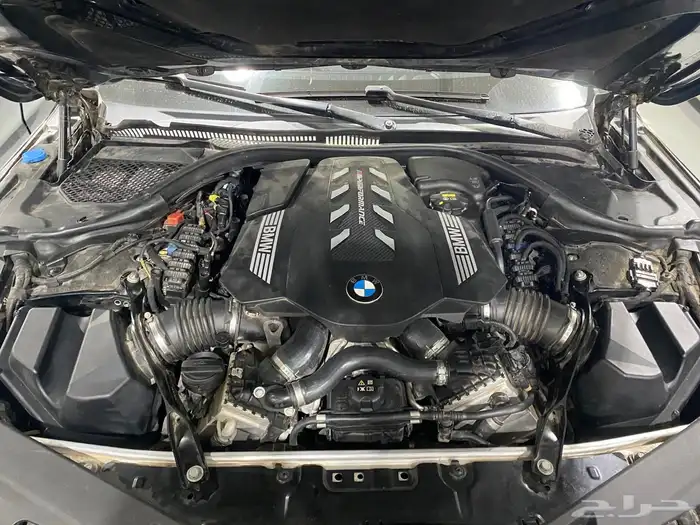 مكينة بي إم دبليو و قطع غيار وارد اليابان 3