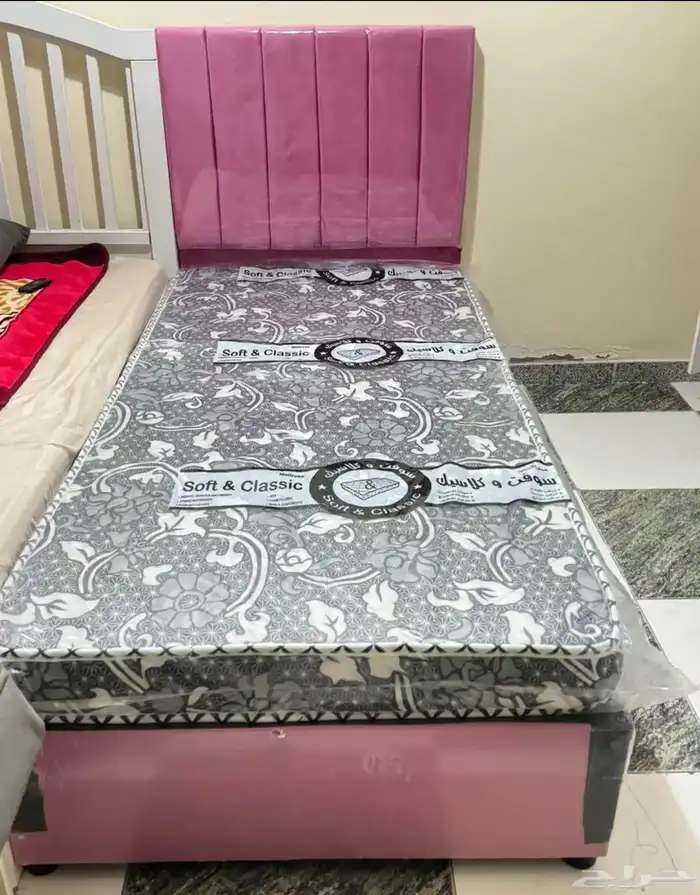 سرير نفرونص خشب 3