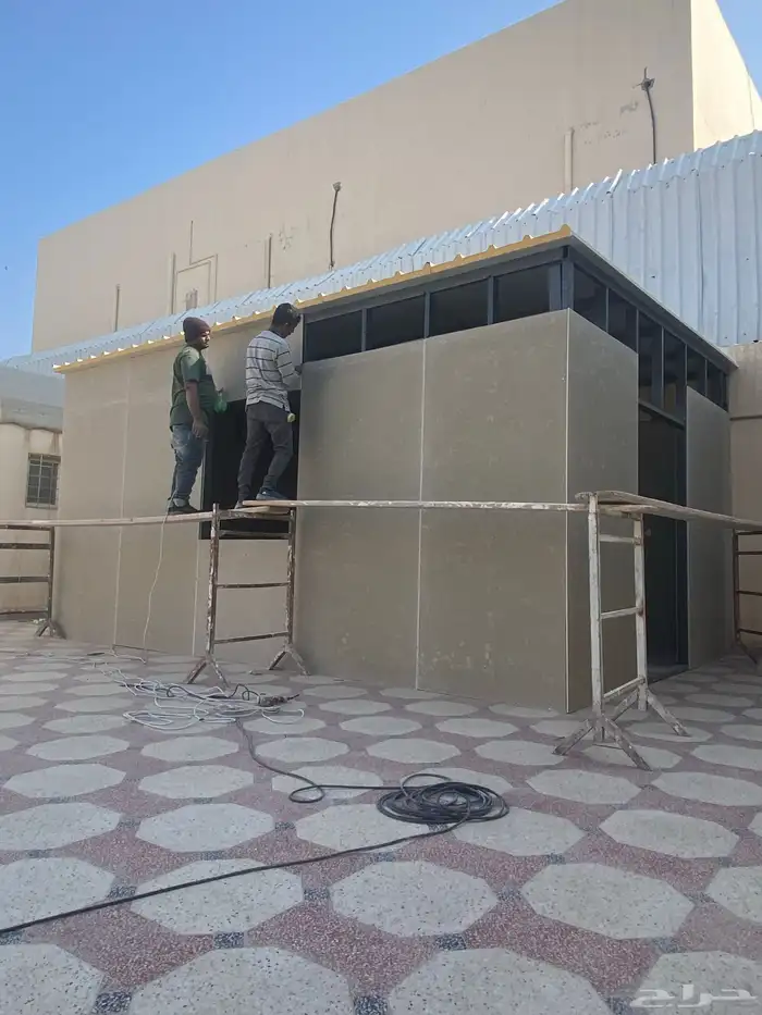 الخبر العزيزيه 44