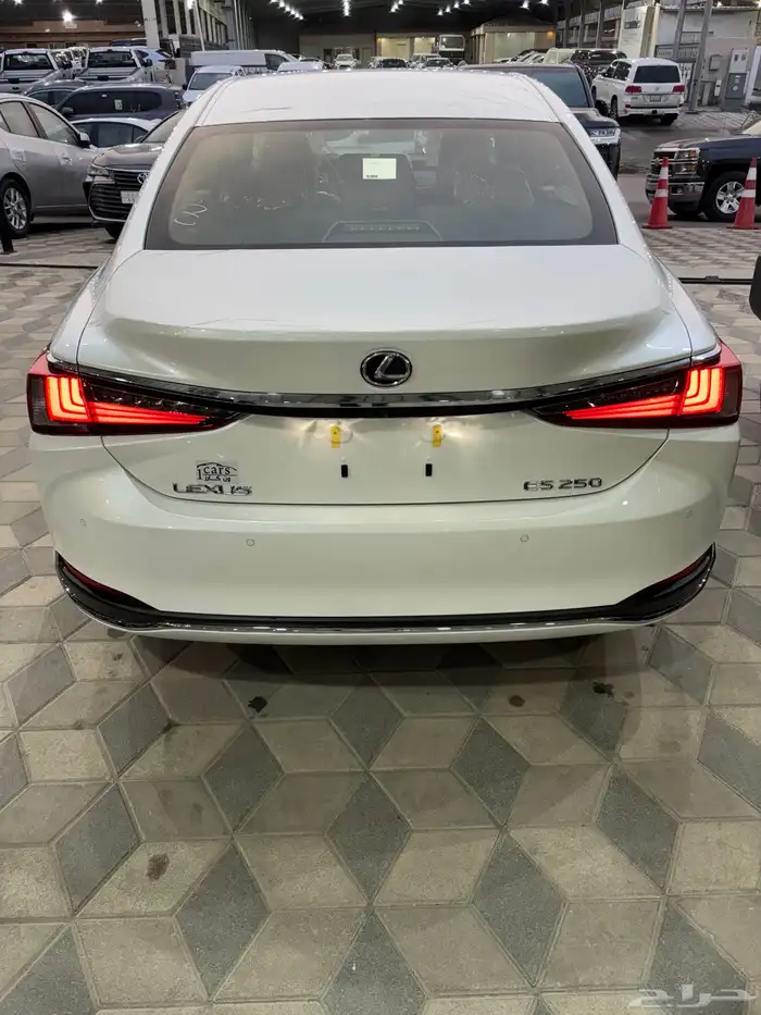 لكزس ES250 AA2025 15