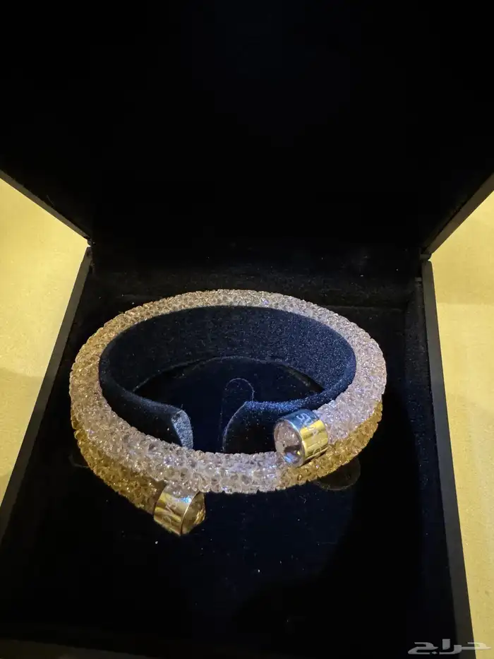 مجوهرات نسائية سواروفسكي اساور عقود 0