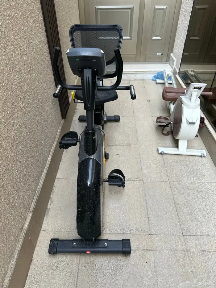 جهاز رياضي منزلي استخدام شهر تقريبا 1