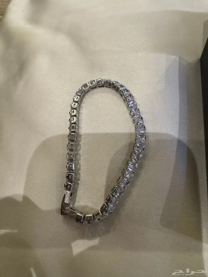 مجوهرات نسائية سواروفسكي اساور عقود 5